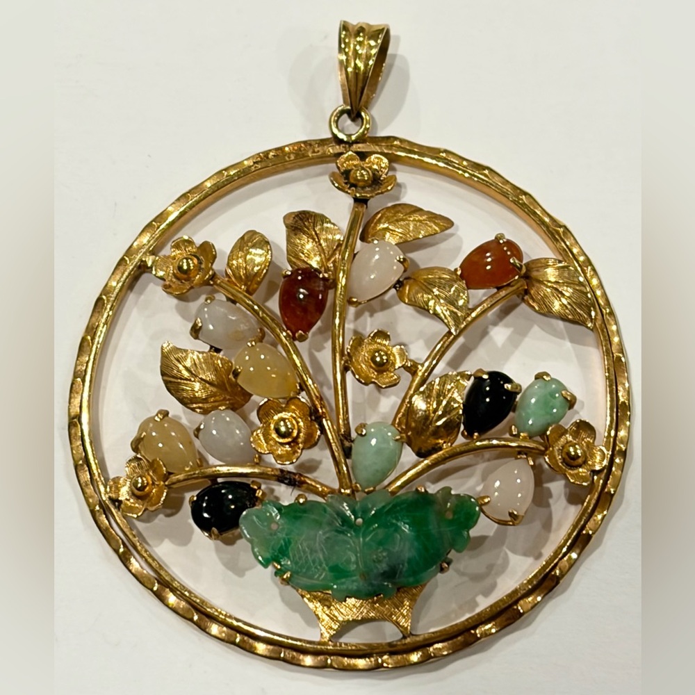 VINTAGE 14K 12g TREE OF LIFE Semi-Precious Stone Pendant Multicolor Jade